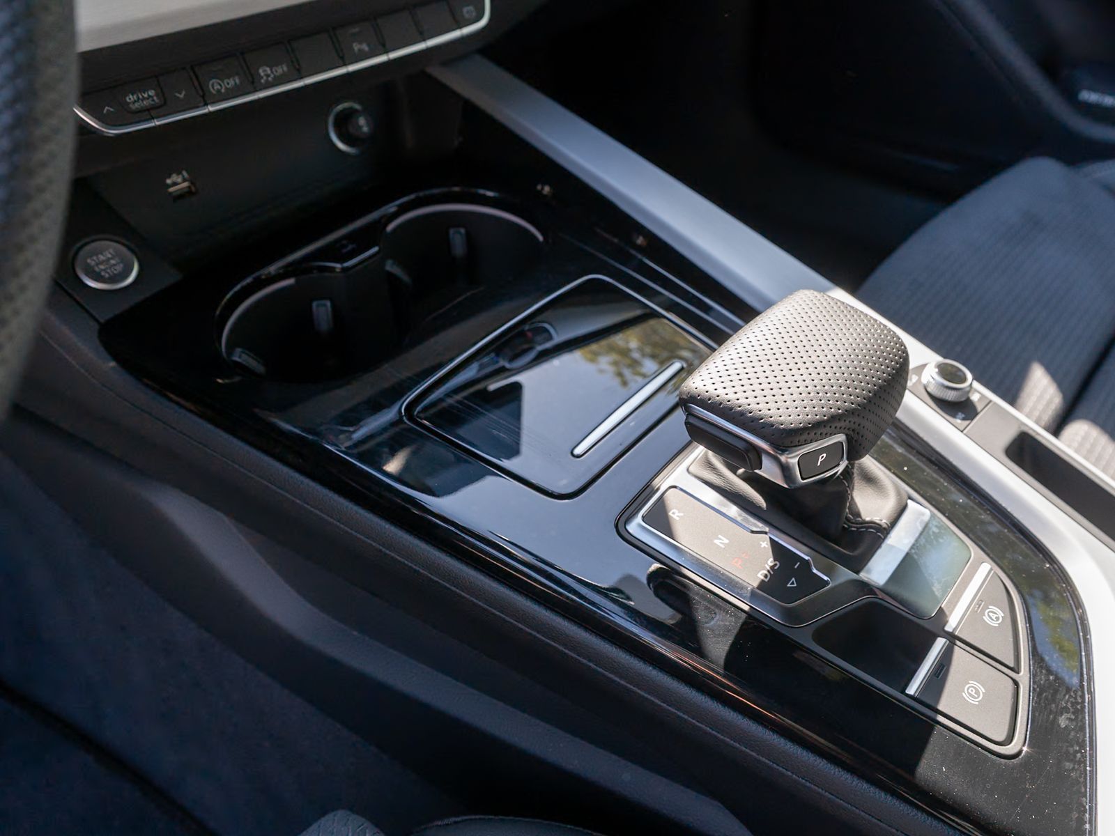 Fahrzeugabbildung Audi A5 Sportback S line 40TDI quattr Navi Matrix AHK