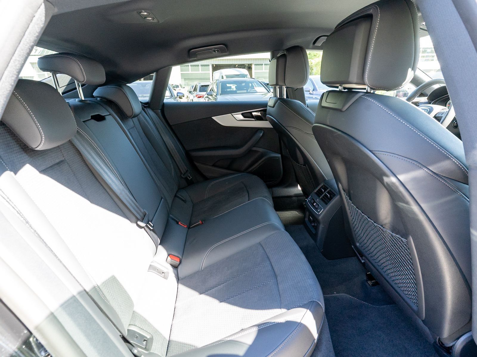 Fahrzeugabbildung Audi A5 Sportback S line 40TDI quattr Navi Matrix AHK