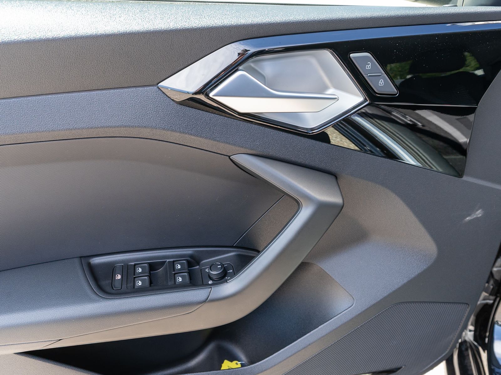 Fahrzeugabbildung Audi A1 Sportback advanced 25TFSI Stronic LED SONOS
