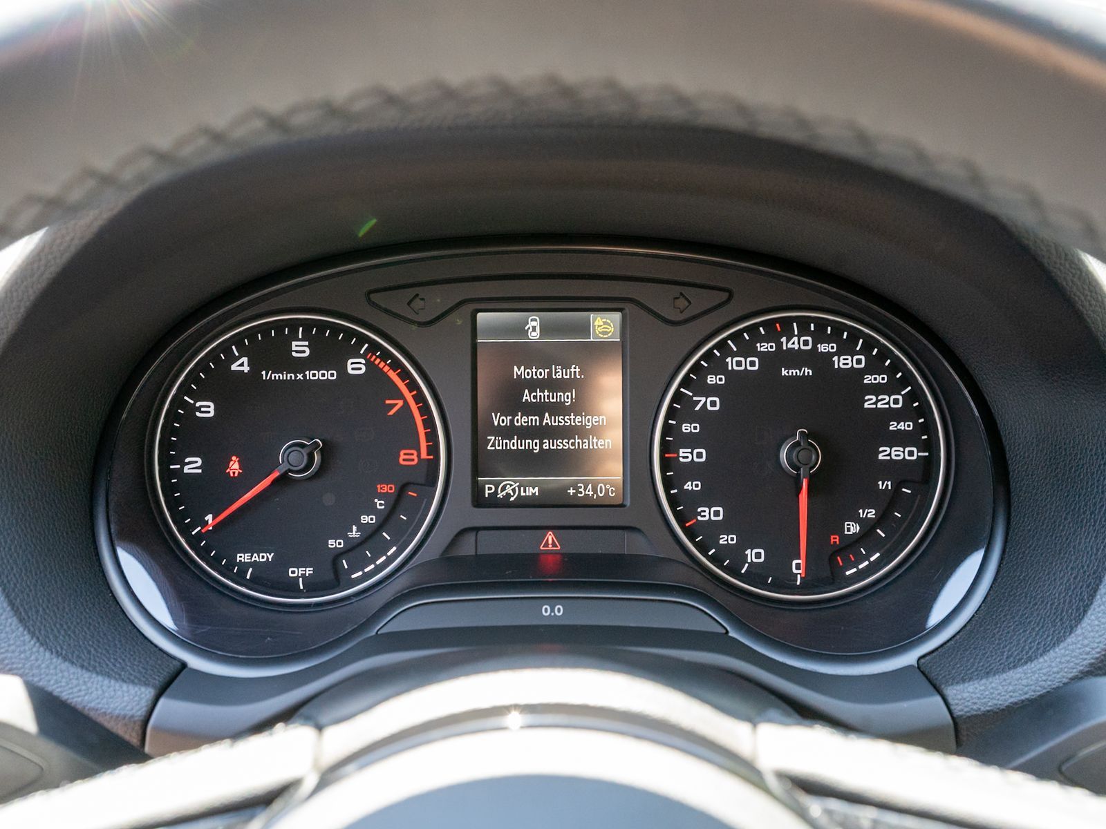 Fahrzeugabbildung Audi Q2 35TFSI Stronic Navi LED RFK PDC SHZ
