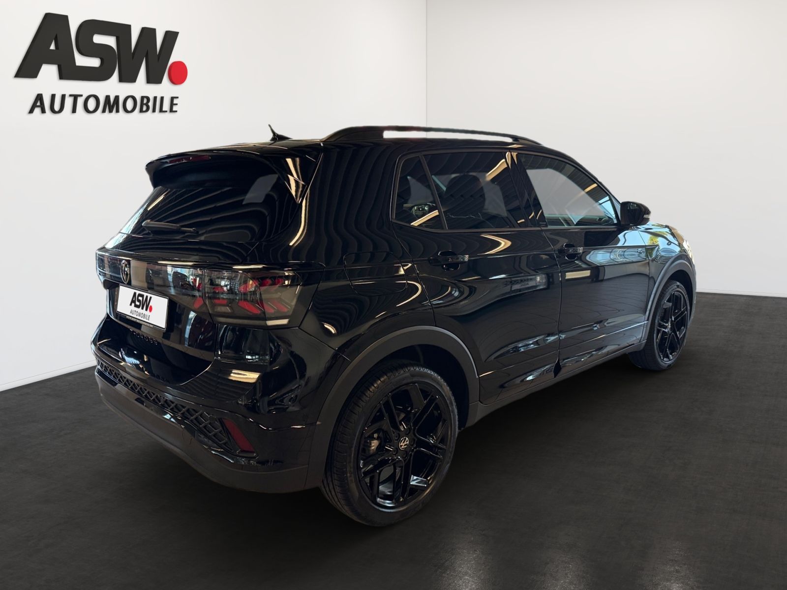 Fahrzeugabbildung Volkswagen T-Cross R-Line 1.5 TSI DSG *AHK Rückfahrkamera*