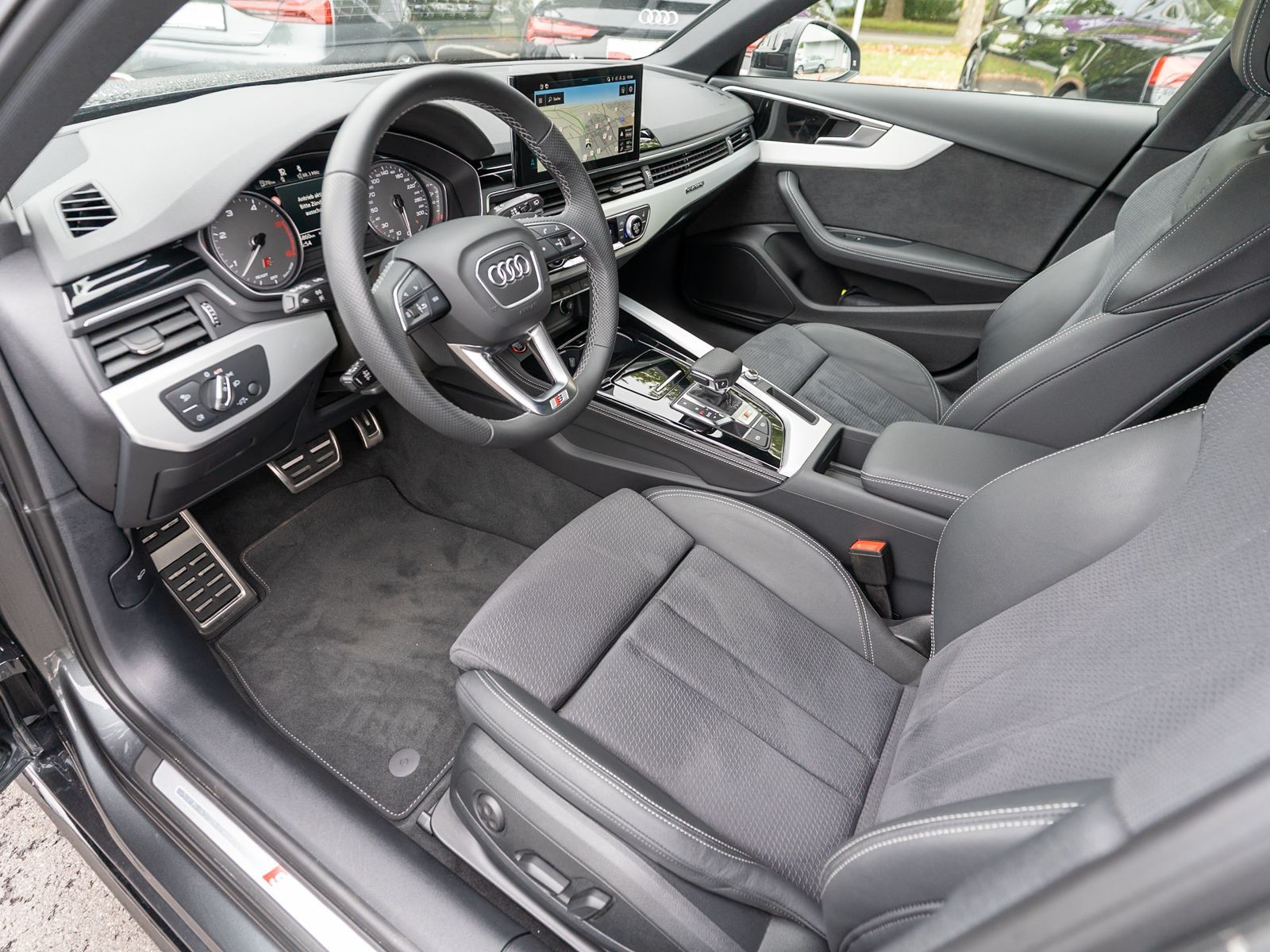 Fahrzeugabbildung Audi S4 Avant TDI quattro Navi Matrix AHK ACC RFK