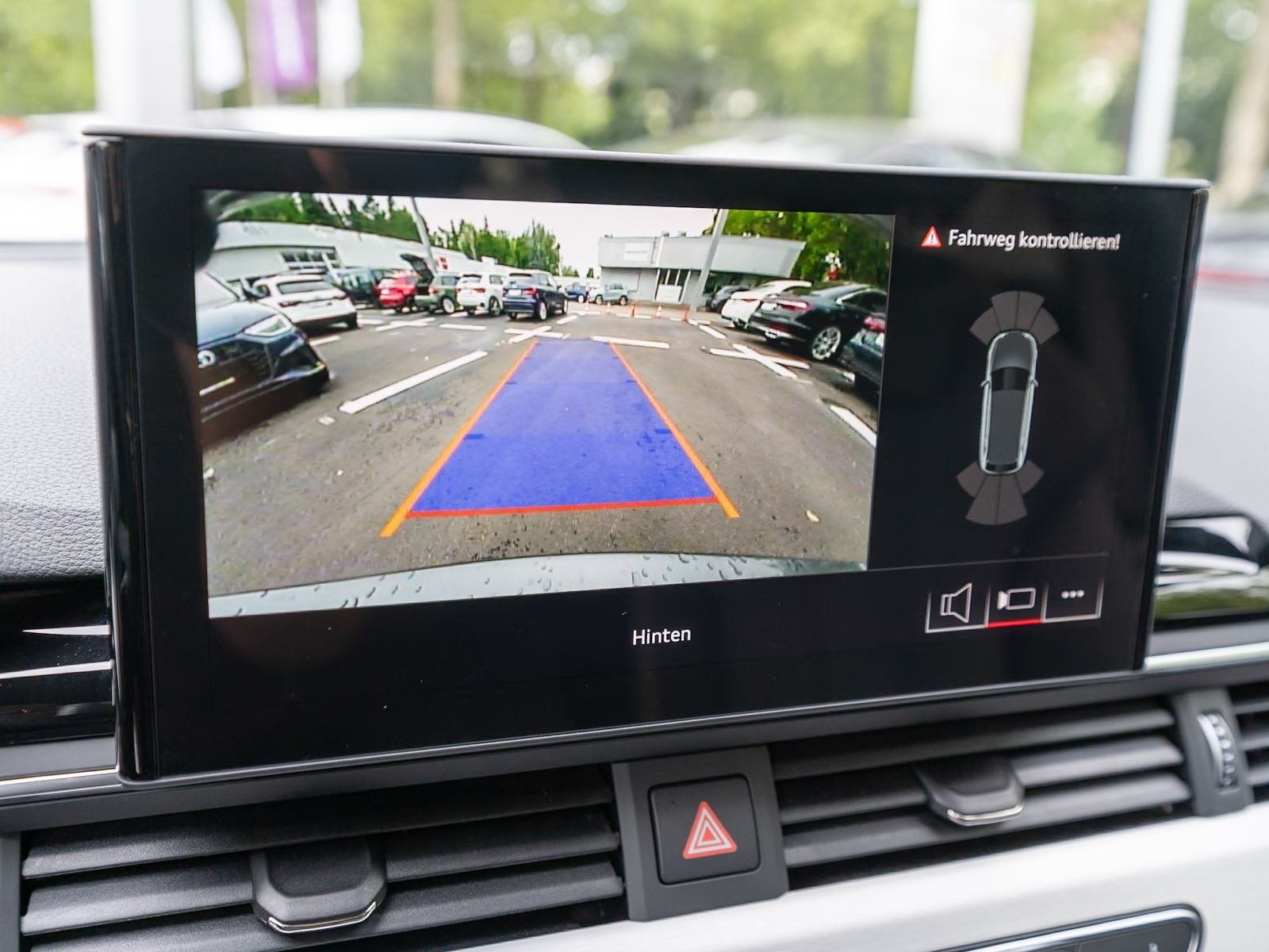 Fahrzeugabbildung Audi S4 Avant TDI quattro Navi Matrix AHK ACC RFK