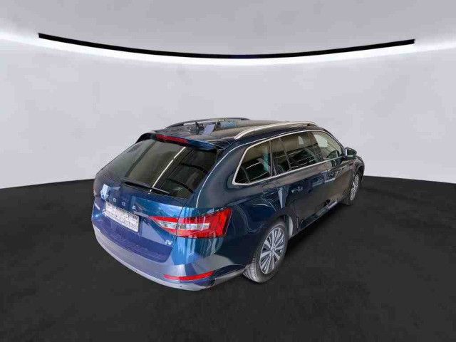 Fahrzeugabbildung SKODA Superb iV Combi Ambition 1.4TSI LED Navi PDC AHK