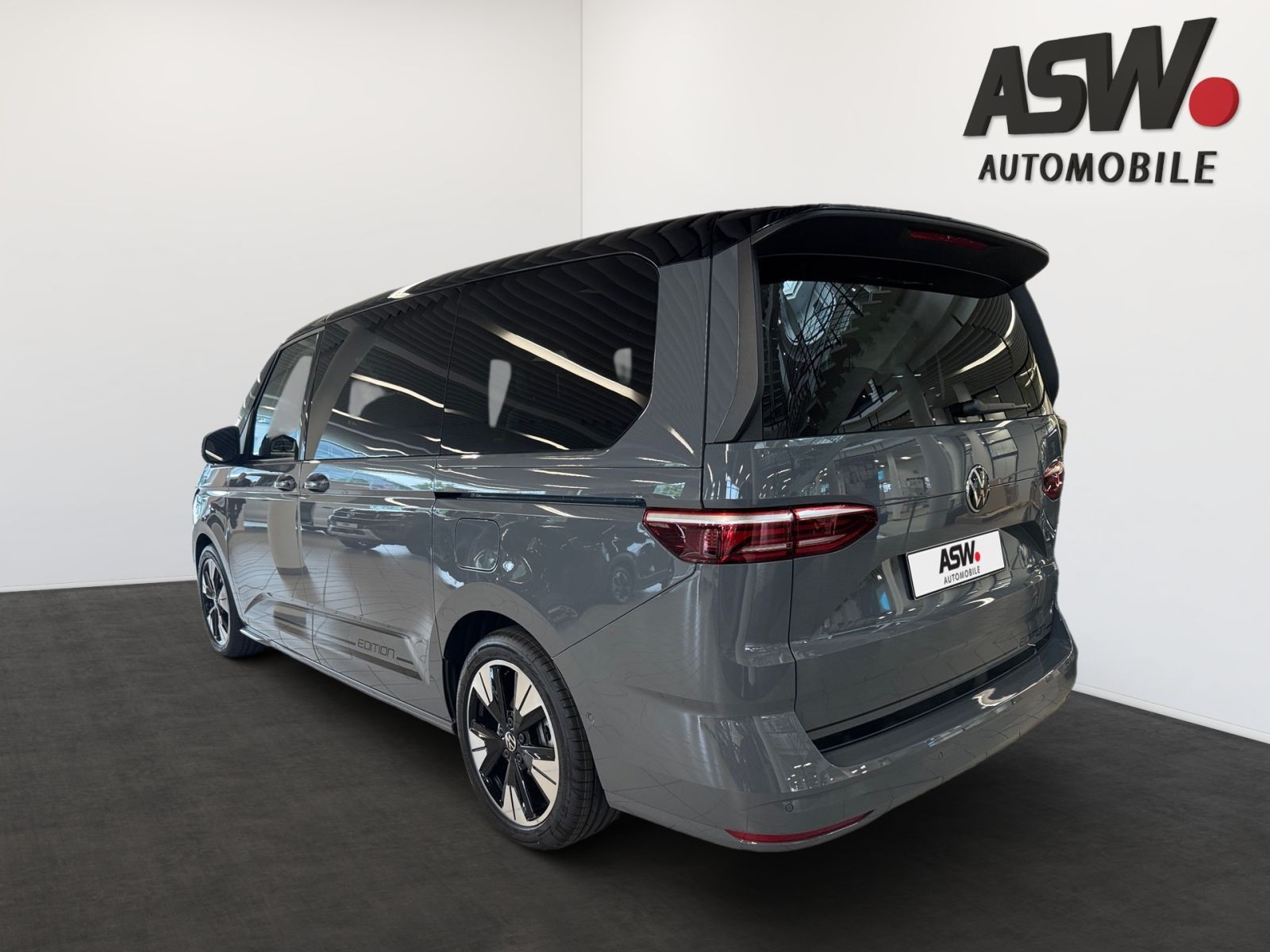 Fahrzeugabbildung Volkswagen Multivan "Edition" 2.0 TDI AHK langer Überhang
