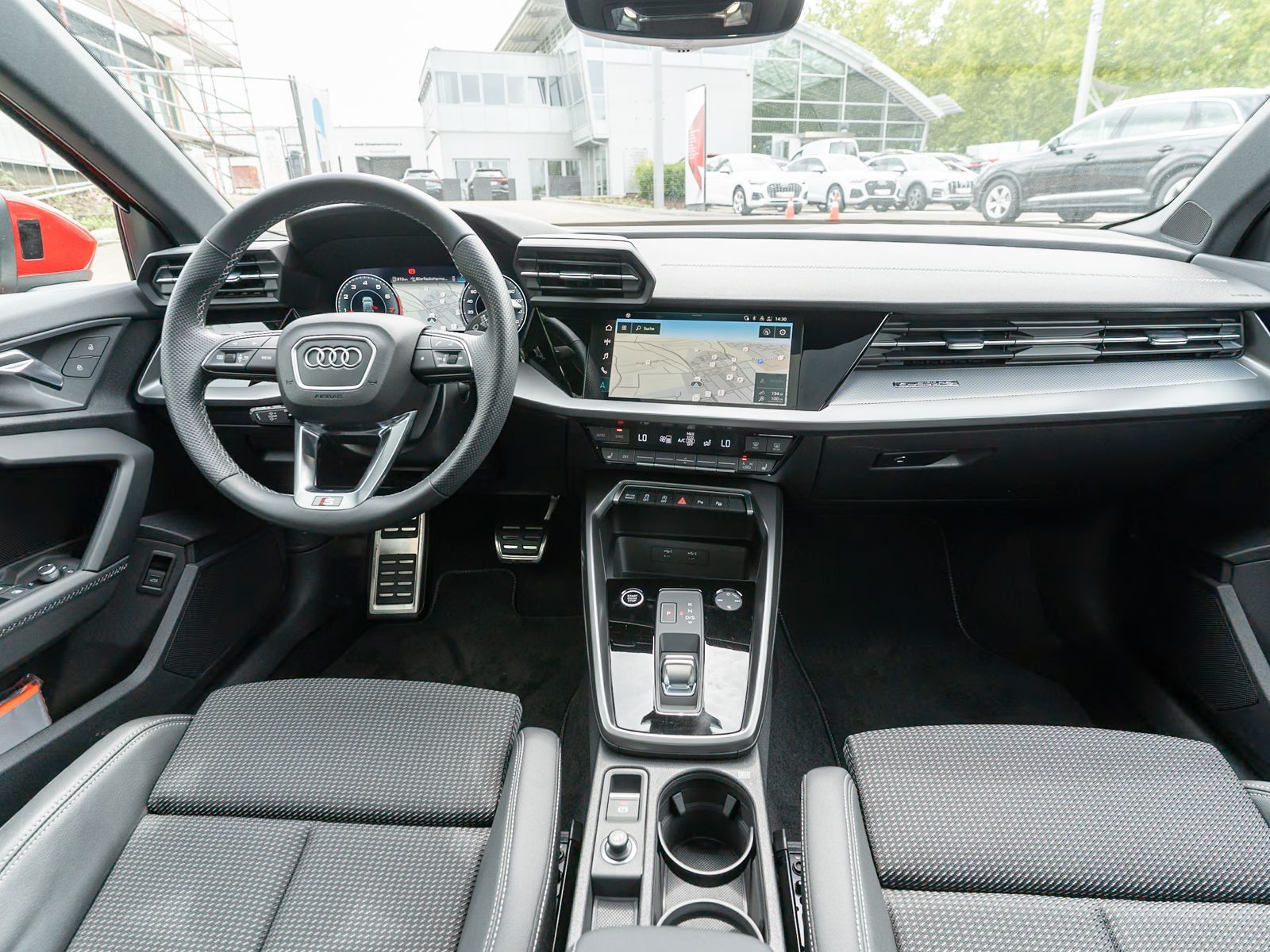 Fahrzeugabbildung Audi A3 Sportback S line 40TFSI quatt Stroni LED PANO