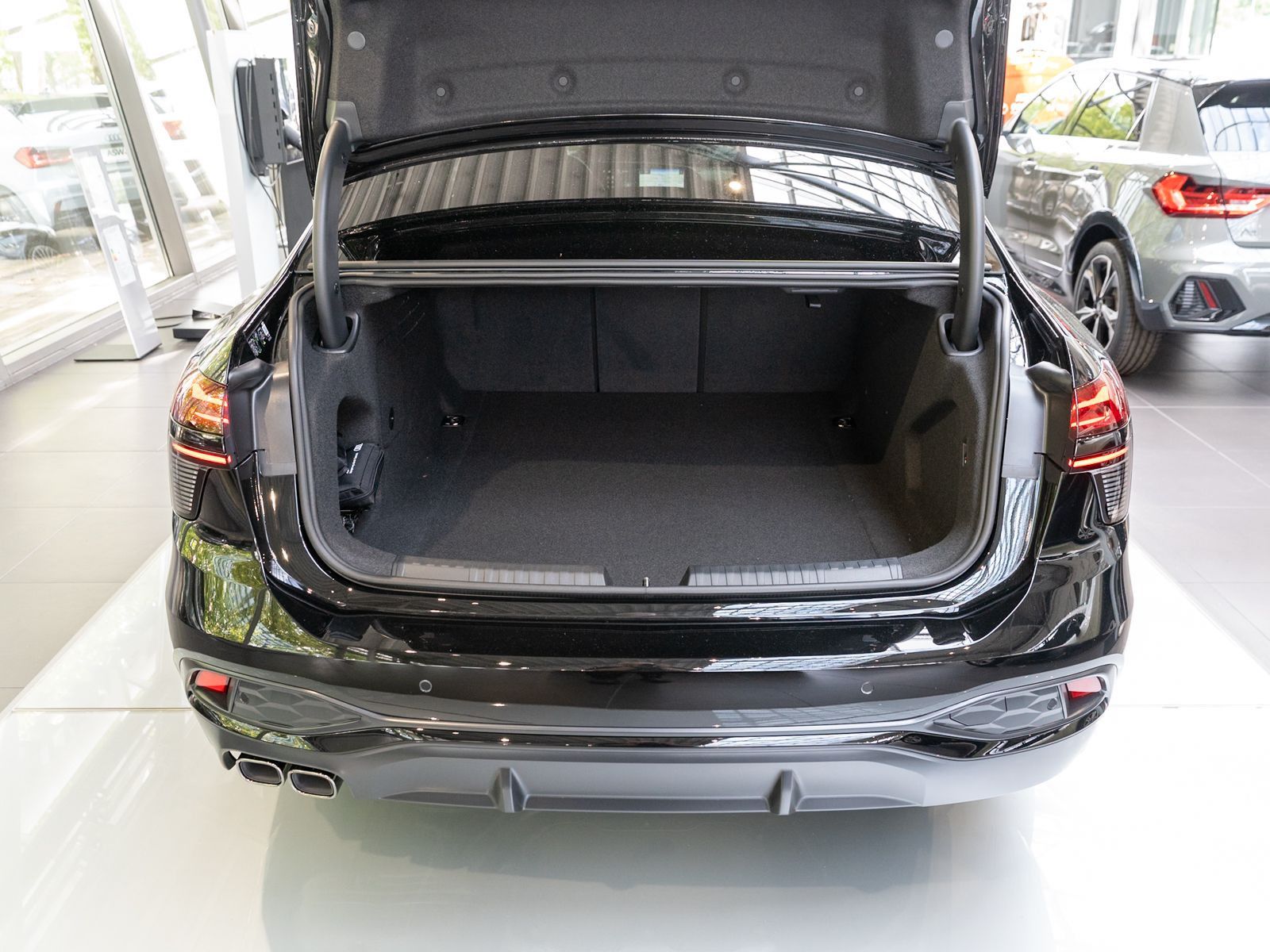 Fahrzeugabbildung Audi A6 Limousine TDI quattro 150 kW S tronic