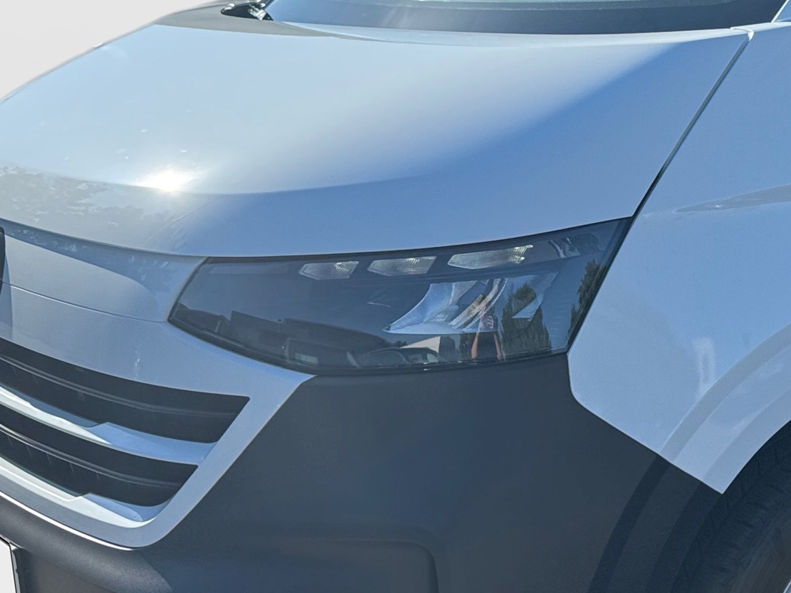 Fahrzeugabbildung Volkswagen e-Transporter Kasten 100 kW BEV *GJR*