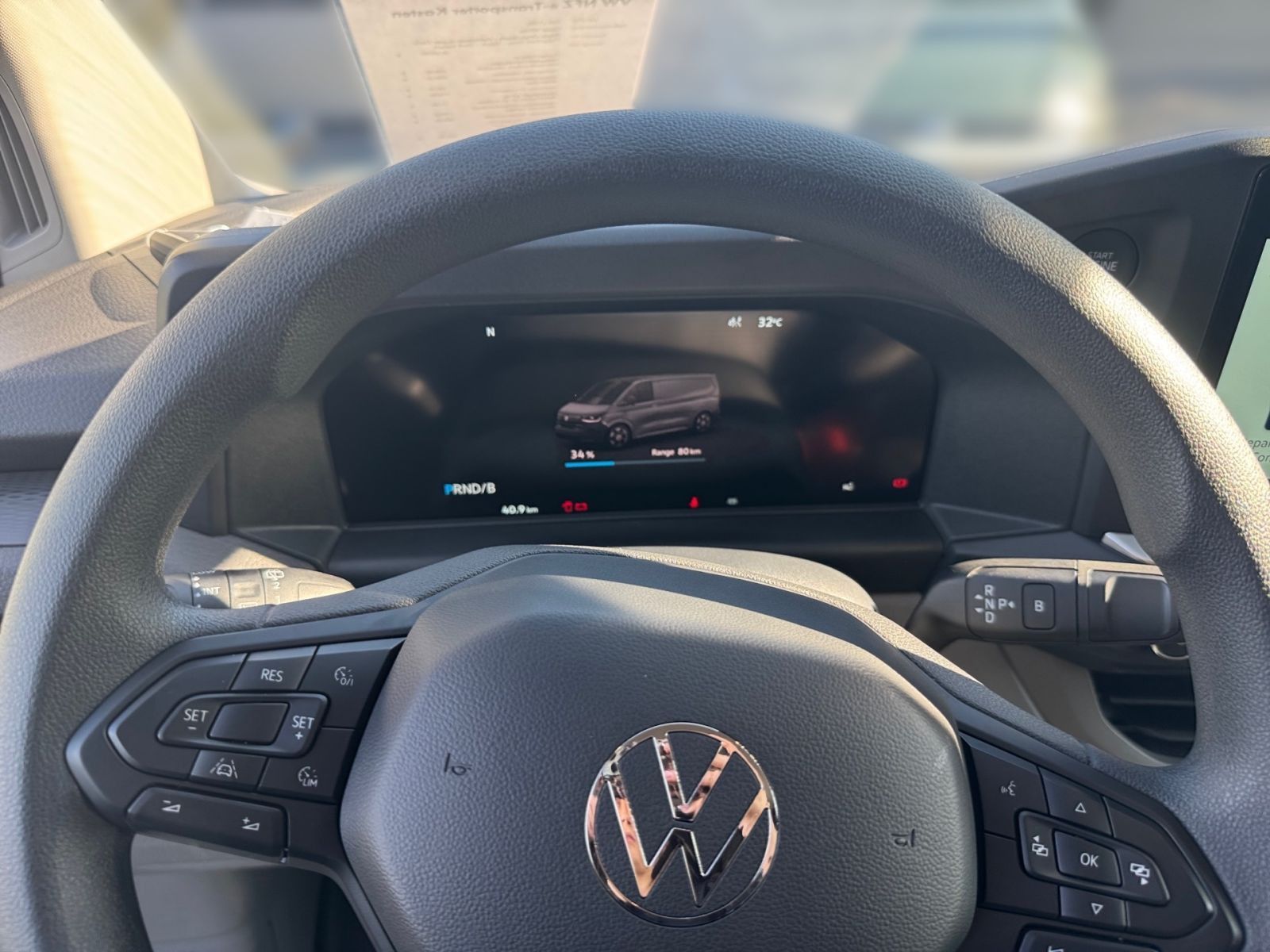 Fahrzeugabbildung Volkswagen e-Transporter Kasten 100 kW BEV *GJR*