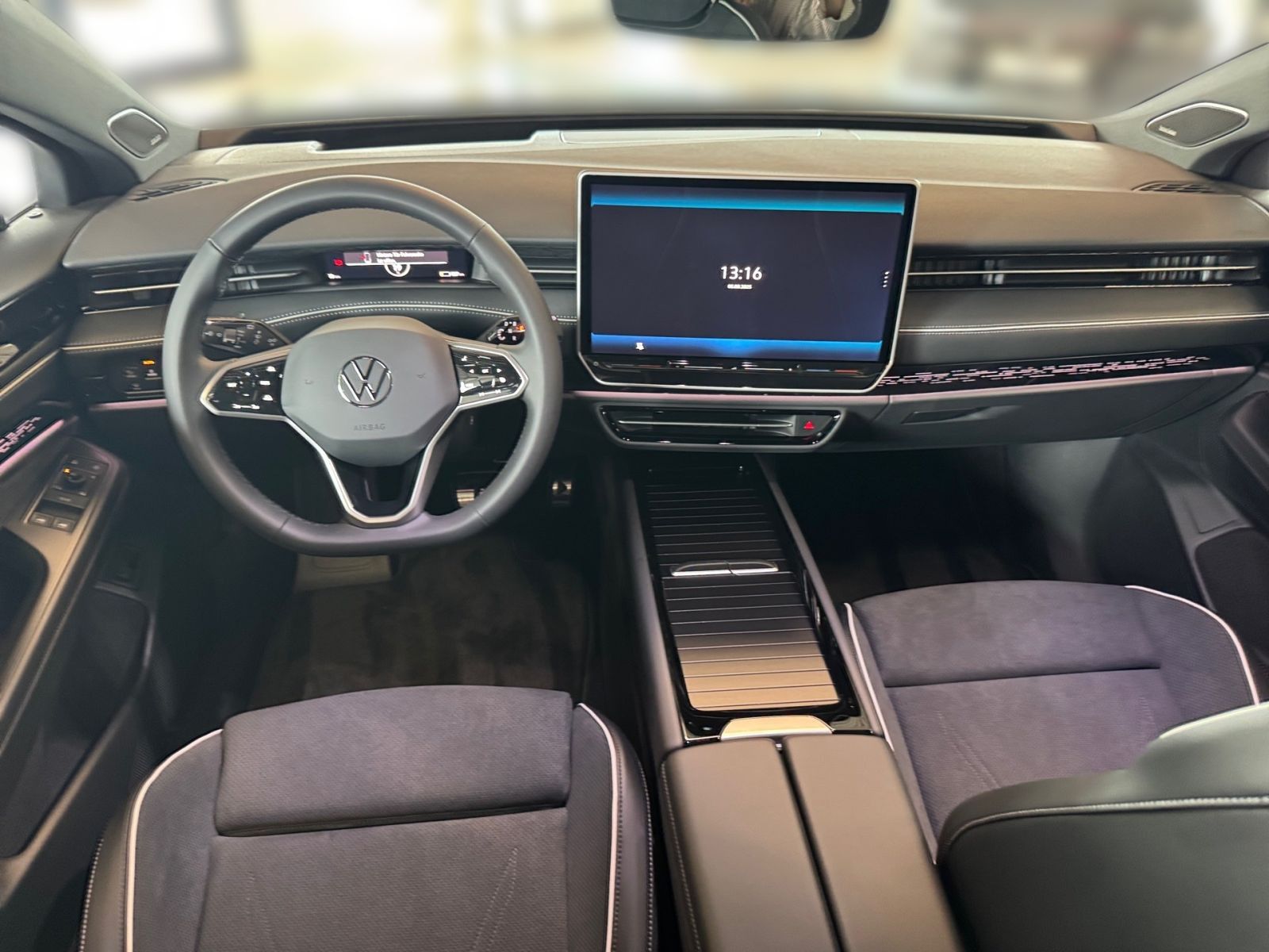 Fahrzeugabbildung Volkswagen ID.7 Tourer Pro S