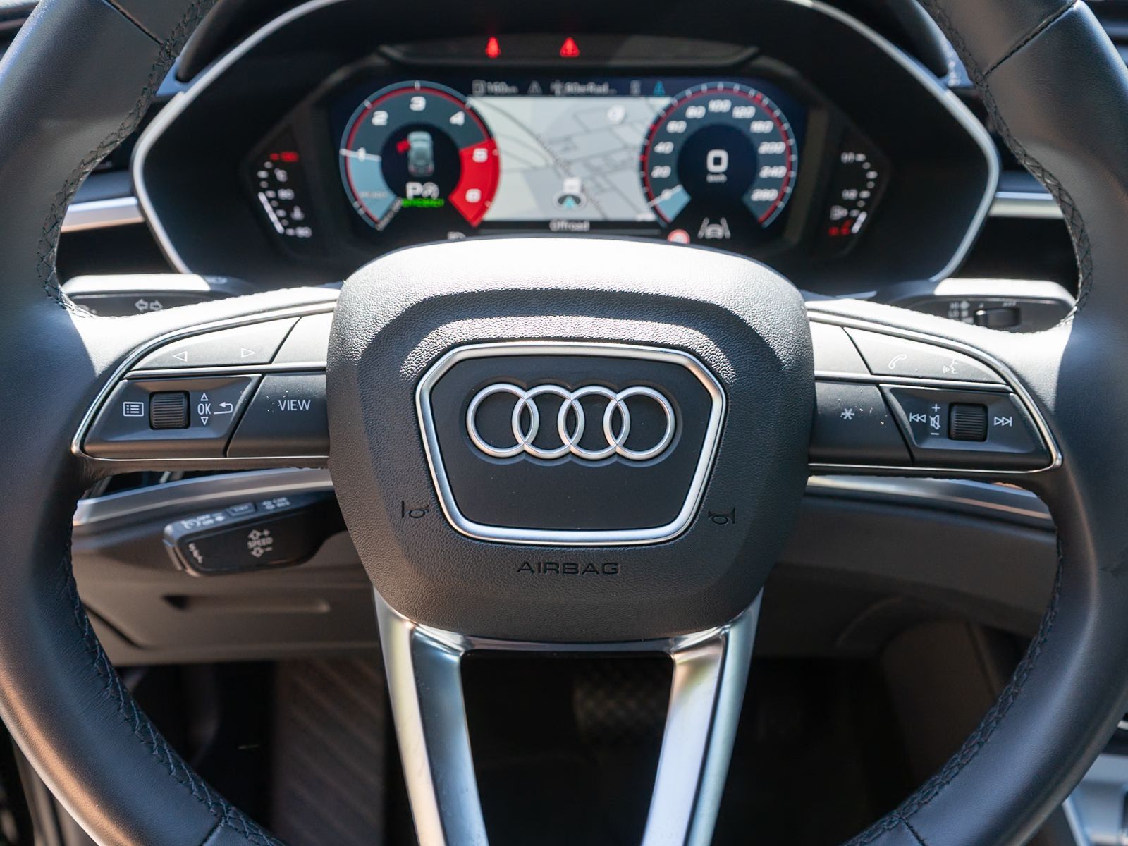 Fahrzeugabbildung Audi Q3 advanced 35TDI quattro Stronic Navi LED RFK