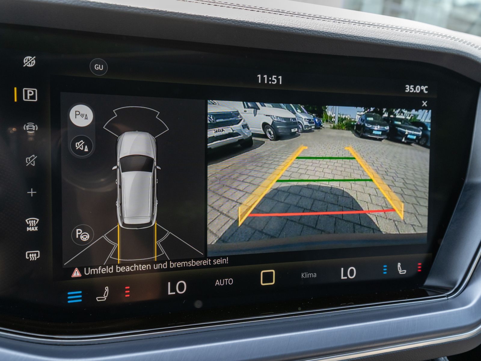 Fahrzeugabbildung Volkswagen Touareg R-Line 4Motion 3,0 TDI Navi Matrix Pano