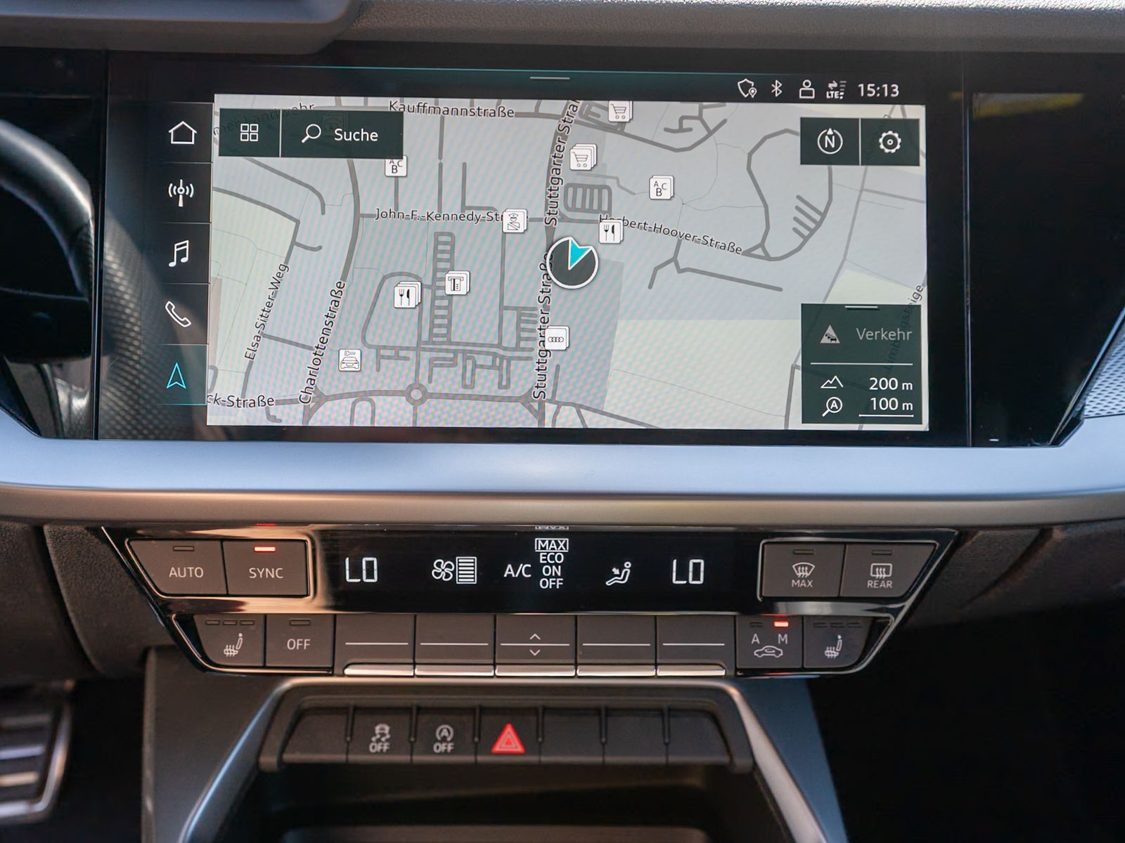 Fahrzeugabbildung Audi A3 Sportback S line 35TDI Stroni Navi LED RFK VC