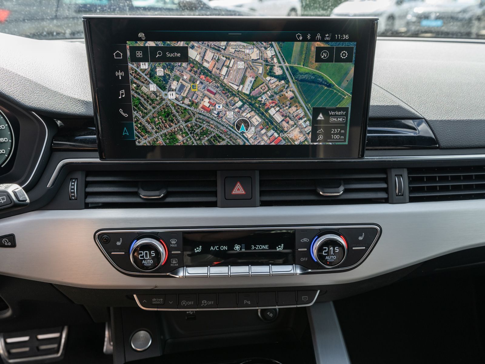 Fahrzeugabbildung Audi A4 Avant S line 40TDI Stroni LED Navi PDC Stdhzg