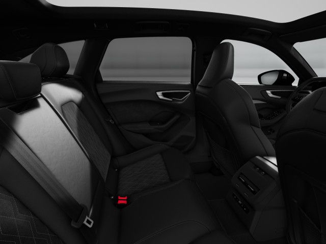 Fahrzeugabbildung Audi A5 Avant e-hybrid quattro 270 kW S tronic