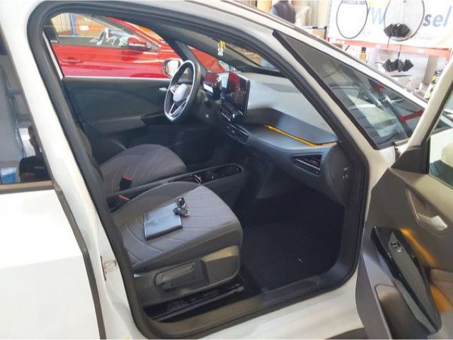 Fahrzeugabbildung Volkswagen ID.3 Pro electric LED NAVI AHK WÄRMEPUMPE ACC