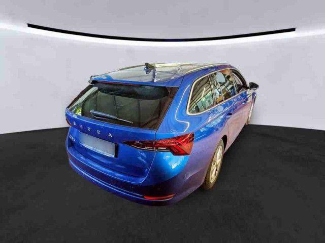 Fahrzeugabbildung SKODA Octavia Combi Style 2.0TDI DSG LED Stdhz HUD AHK