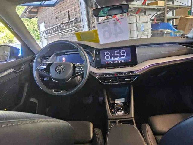 Fahrzeugabbildung SKODA Octavia Combi Style 2.0TDI DSG LED Stdhz HUD AHK