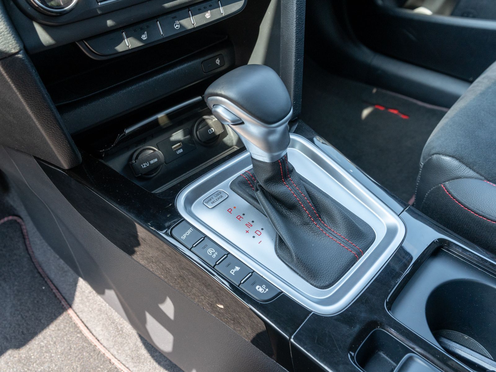 Fahrzeugabbildung Kia ProCeed GT 1.6 T-GDI Navi LED RFK SHZ JBL-Sound