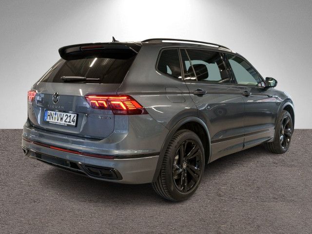 Fahrzeugabbildung Volkswagen Tiguan Allspace R-Line 4M 2.0TDI DSG AHK 7Sitzer