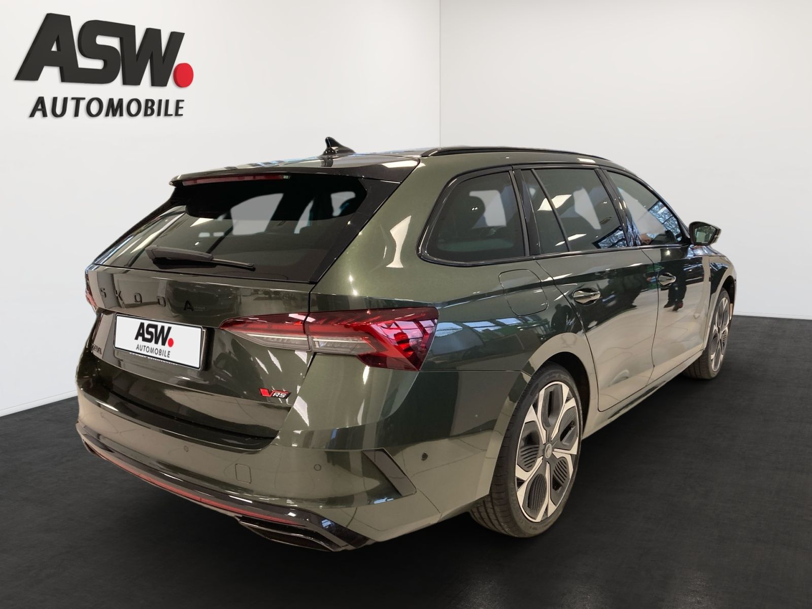 Fahrzeugabbildung SKODA Octavia Combi RS 2,0 TSI 265PS DSG 360° ACC AHK