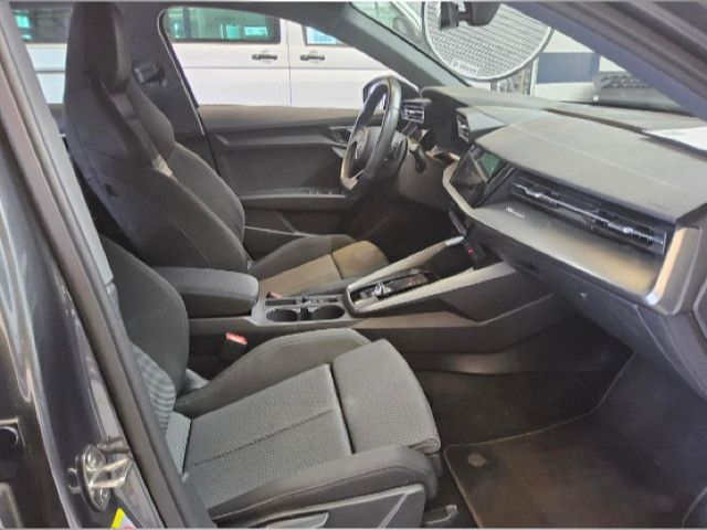 Fahrzeugabbildung Audi A3 Sportback S line 35TDI Stroni Navi LED GRA VC