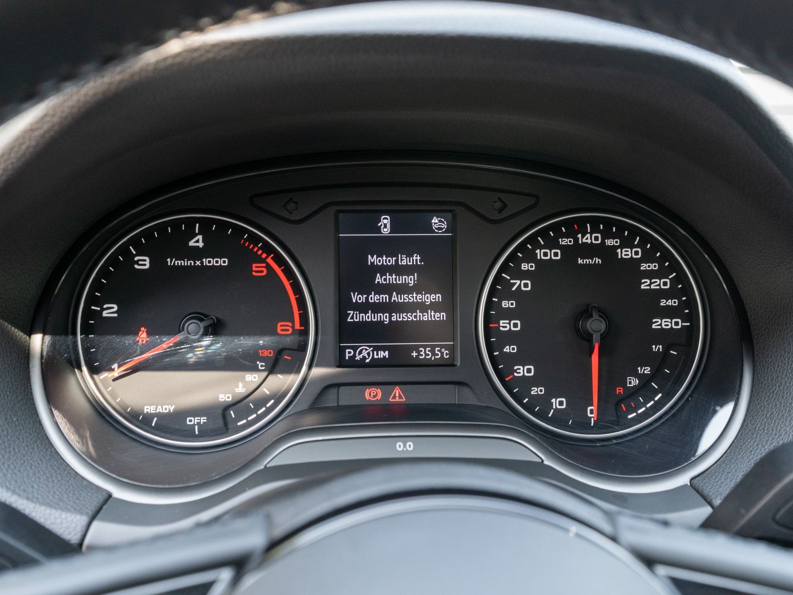 Fahrzeugabbildung Audi Q2 advanced 35TDI quattro Stronic LED AHK RFK