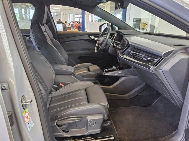 Fahrzeugabbildung Audi Q4 S line 40 e-tron Navi LED GRA PDC SHZ SONOS