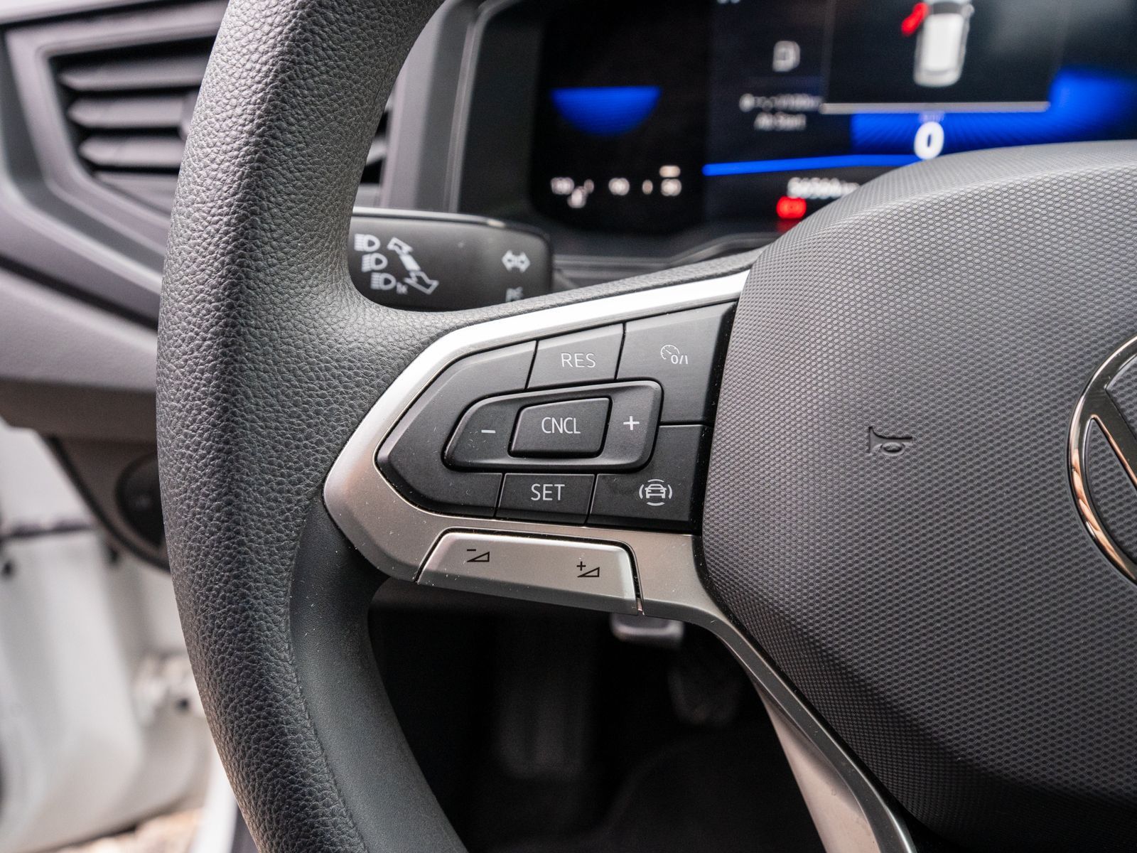 Fahrzeugabbildung Volkswagen Taigo 1.0 TSI 5-Gang LED Klima PDC SHZ