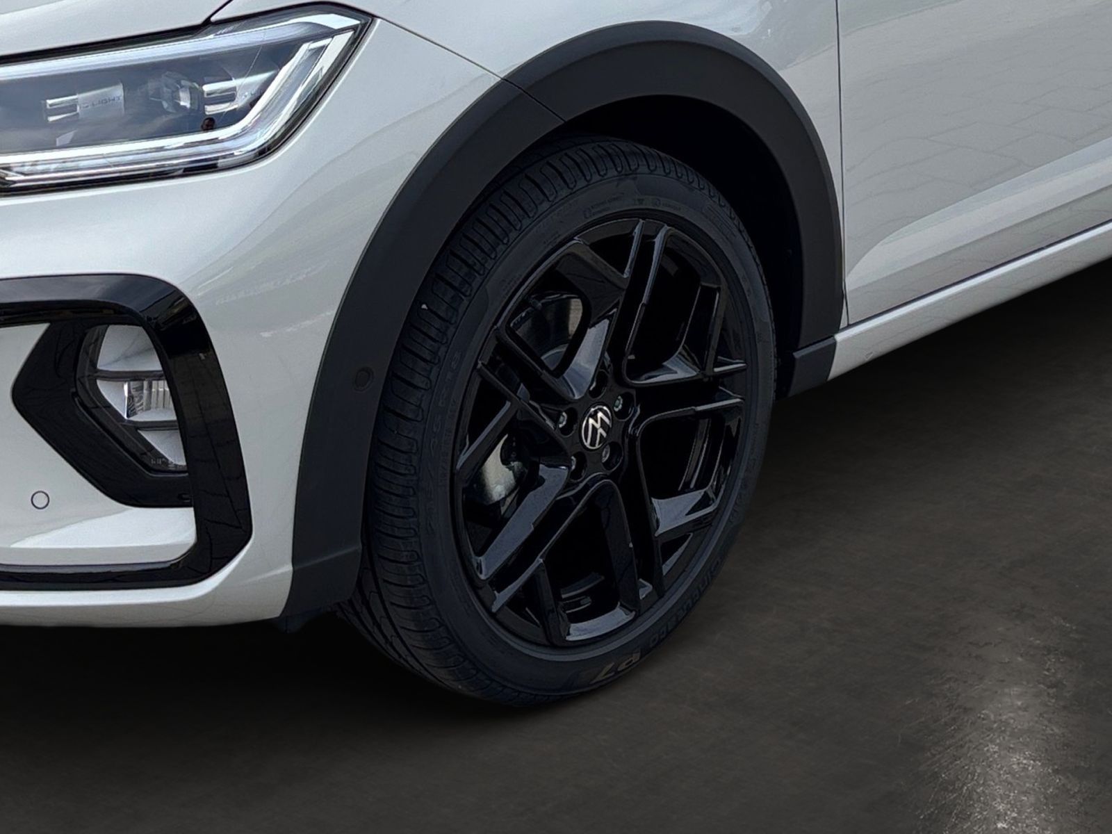 Fahrzeugabbildung Volkswagen Taigo R-Line 1.0 l TSI 116 PS DSG IQ.DRIVE Kamer
