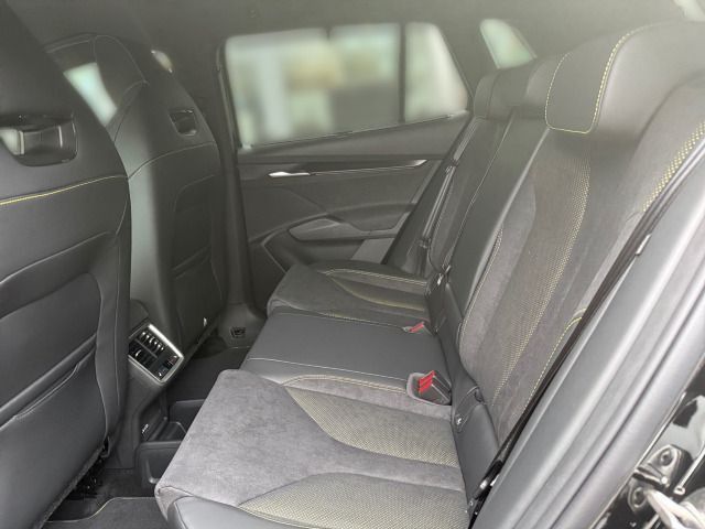 Fahrzeugabbildung SKODA Elroq RS 84kWh 340PS 4x4 360° ACC CANTON SHZ AHK