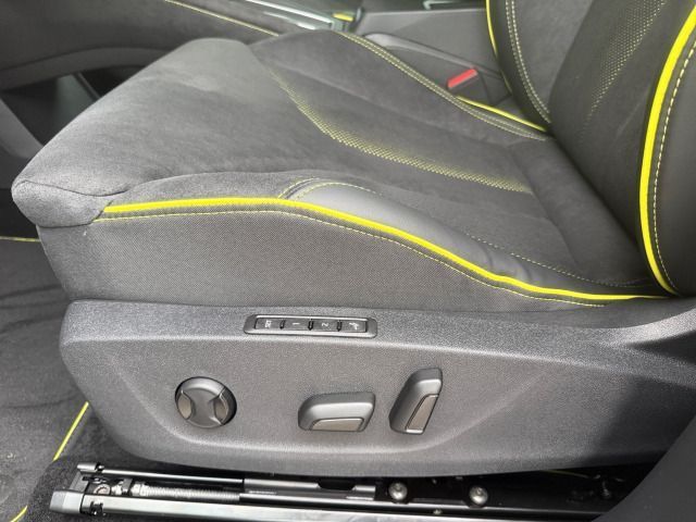 Fahrzeugabbildung SKODA Elroq RS 84kWh 340PS 4x4 360° ACC CANTON SHZ AHK