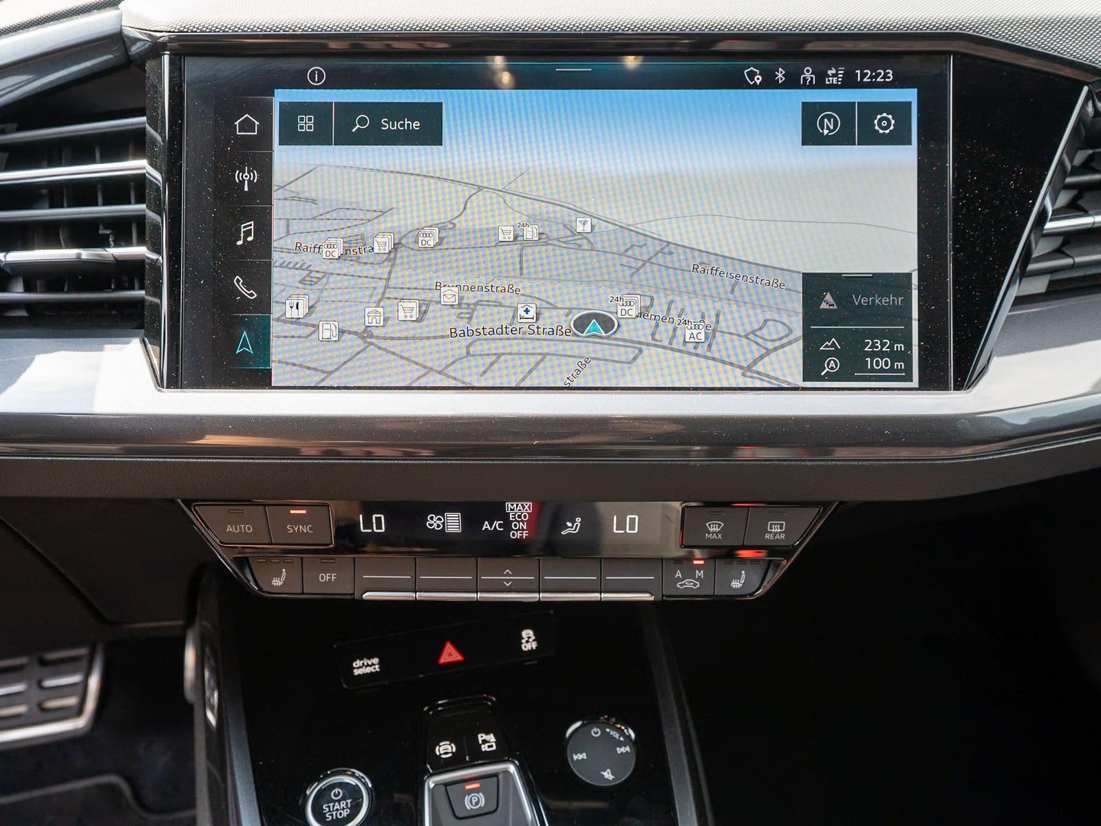Fahrzeugabbildung Audi Q4 Sportback S line 50 e-tron quatt Navi RFK HUD