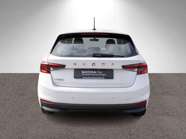 Fahrzeugabbildung SKODA Fabia Essence 1.0 MPI Klima Bluetooth PDC