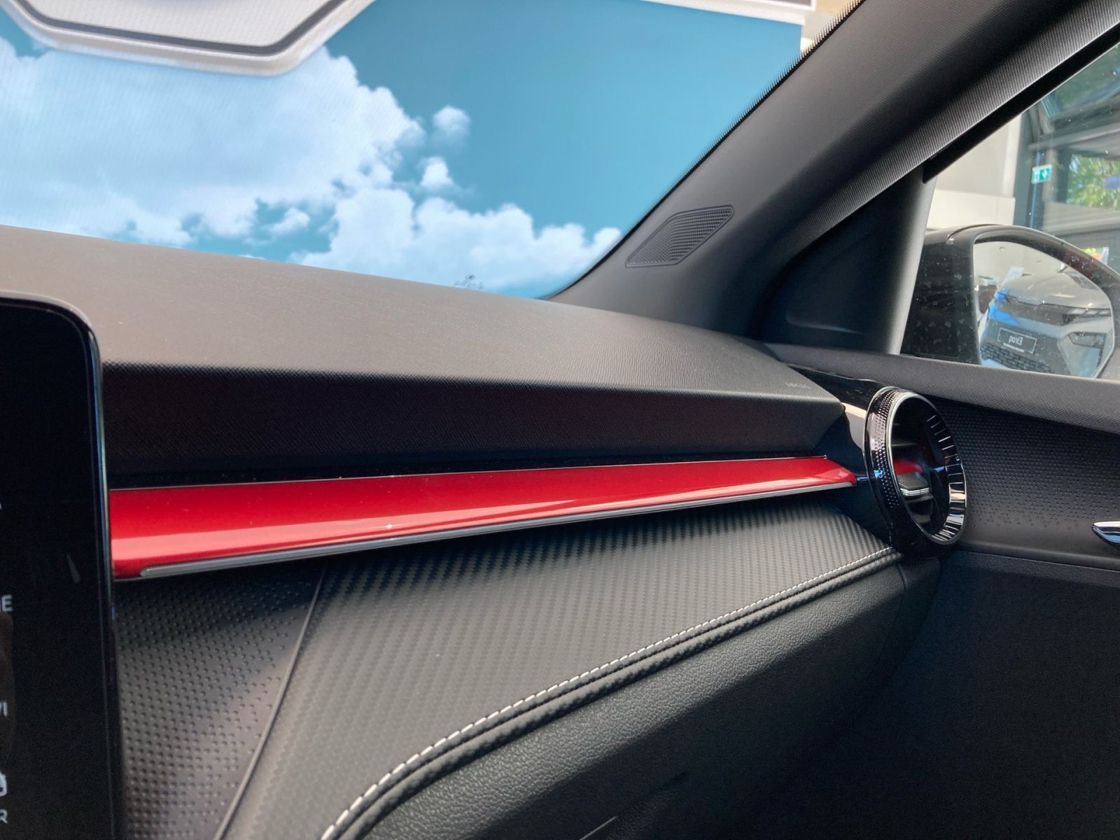 Fahrzeugabbildung SKODA Fabia Monte Carlo 1,5 TSI 150PS DSG 17" ACC SHZ