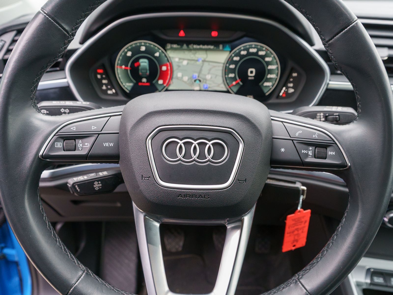 Fahrzeugabbildung Audi Q3 Sportback S line 35 TDI LED Navi RFK SHZ