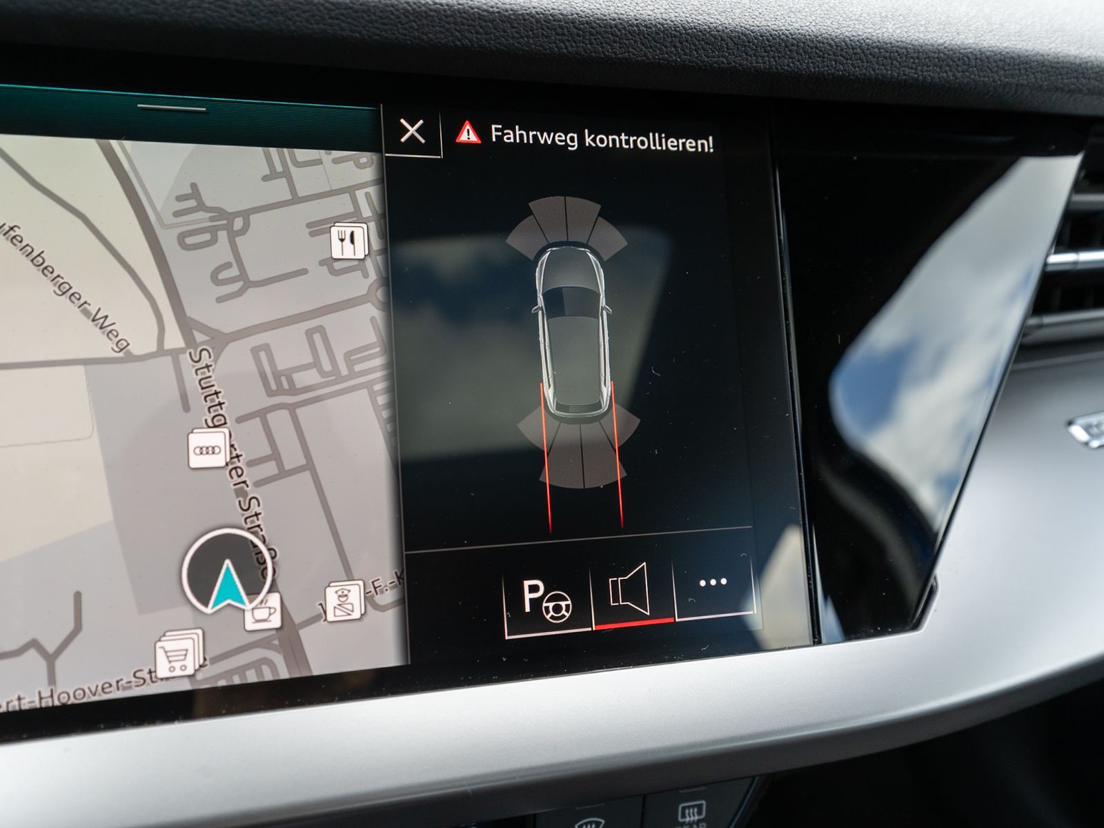 Fahrzeugabbildung Audi A3 Sportback S line 30TDI Stronic Navi LED Pano