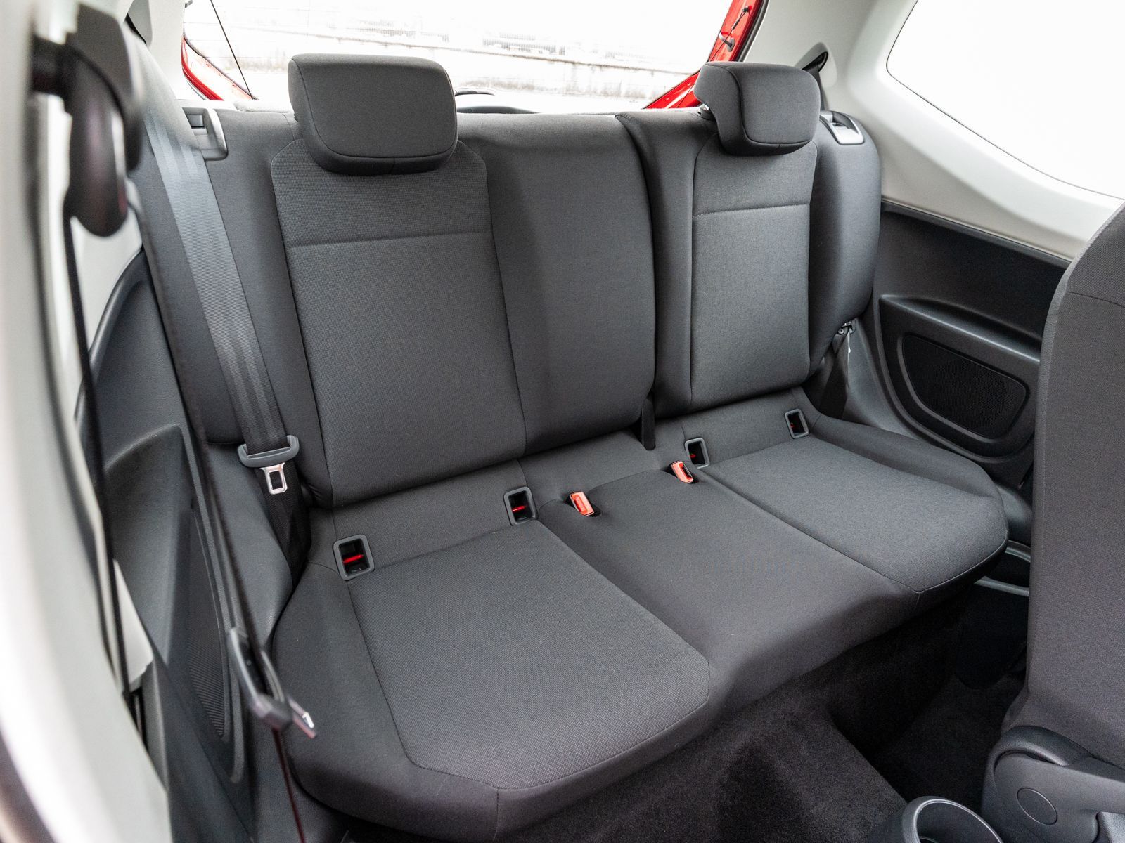 Fahrzeugabbildung Volkswagen up! move up! 1.0 MPI Klimaauto GRA SHZ PDC RFK