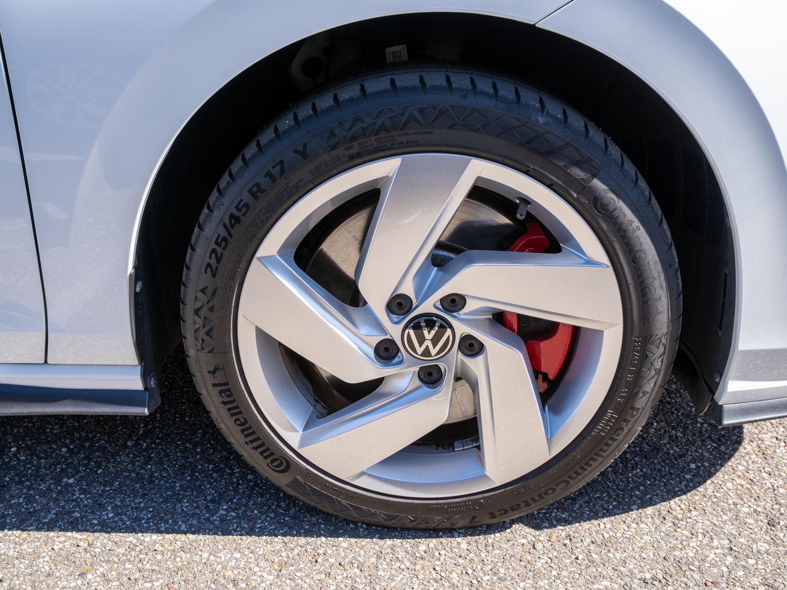 Fahrzeugabbildung Volkswagen Golf GTE 1.4TSI eHybrid DSG LED Navi ACC AHK