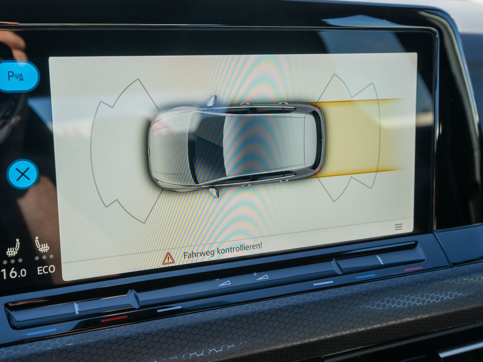 Fahrzeugabbildung Volkswagen Golf GTE 1.4TSI eHybrid DSG LED Navi ACC AHK