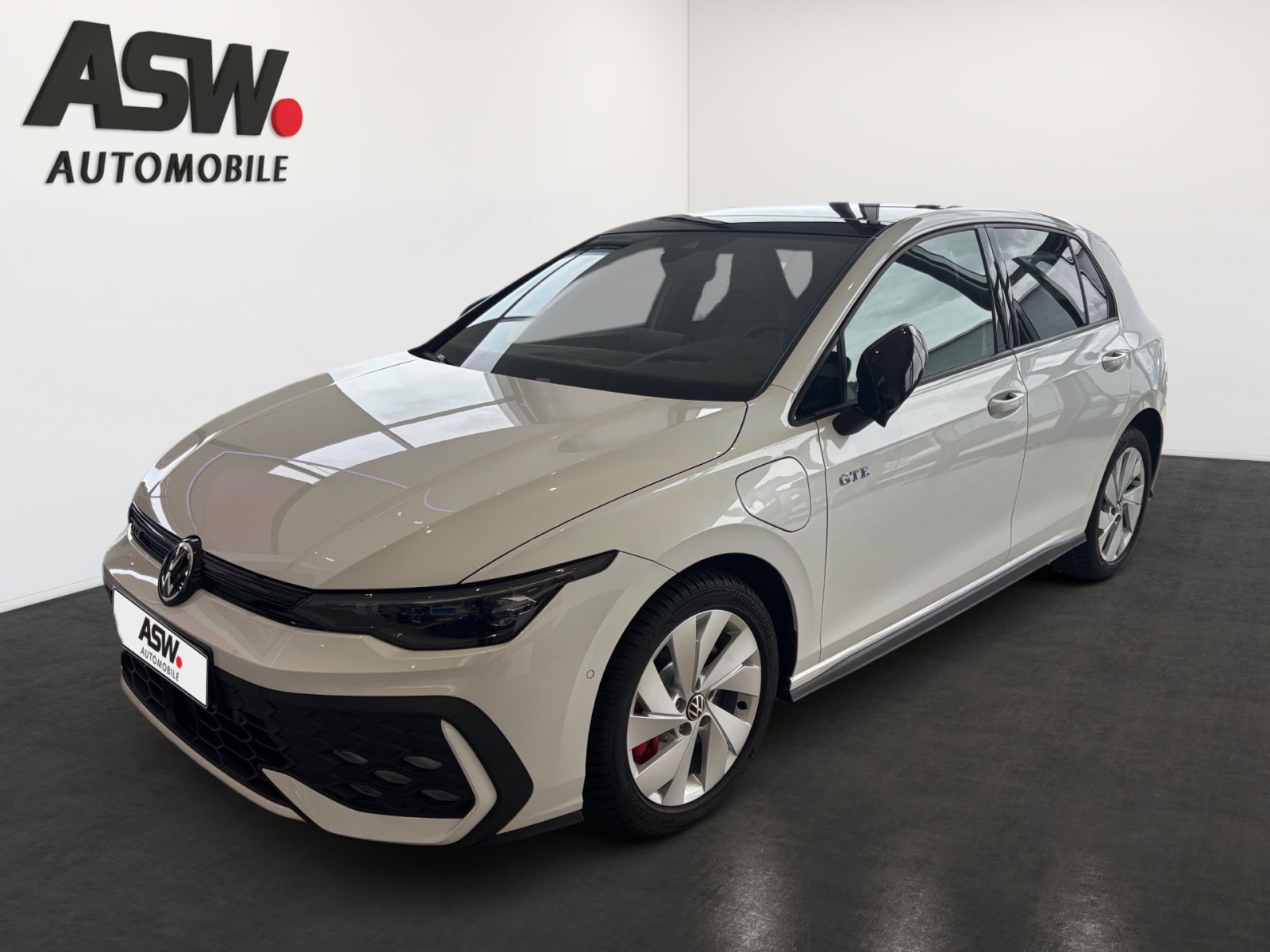 Fahrzeugabbildung Volkswagen Golf GTE 1.5 eHybrid DSG *Leder AHK WKR PANO*