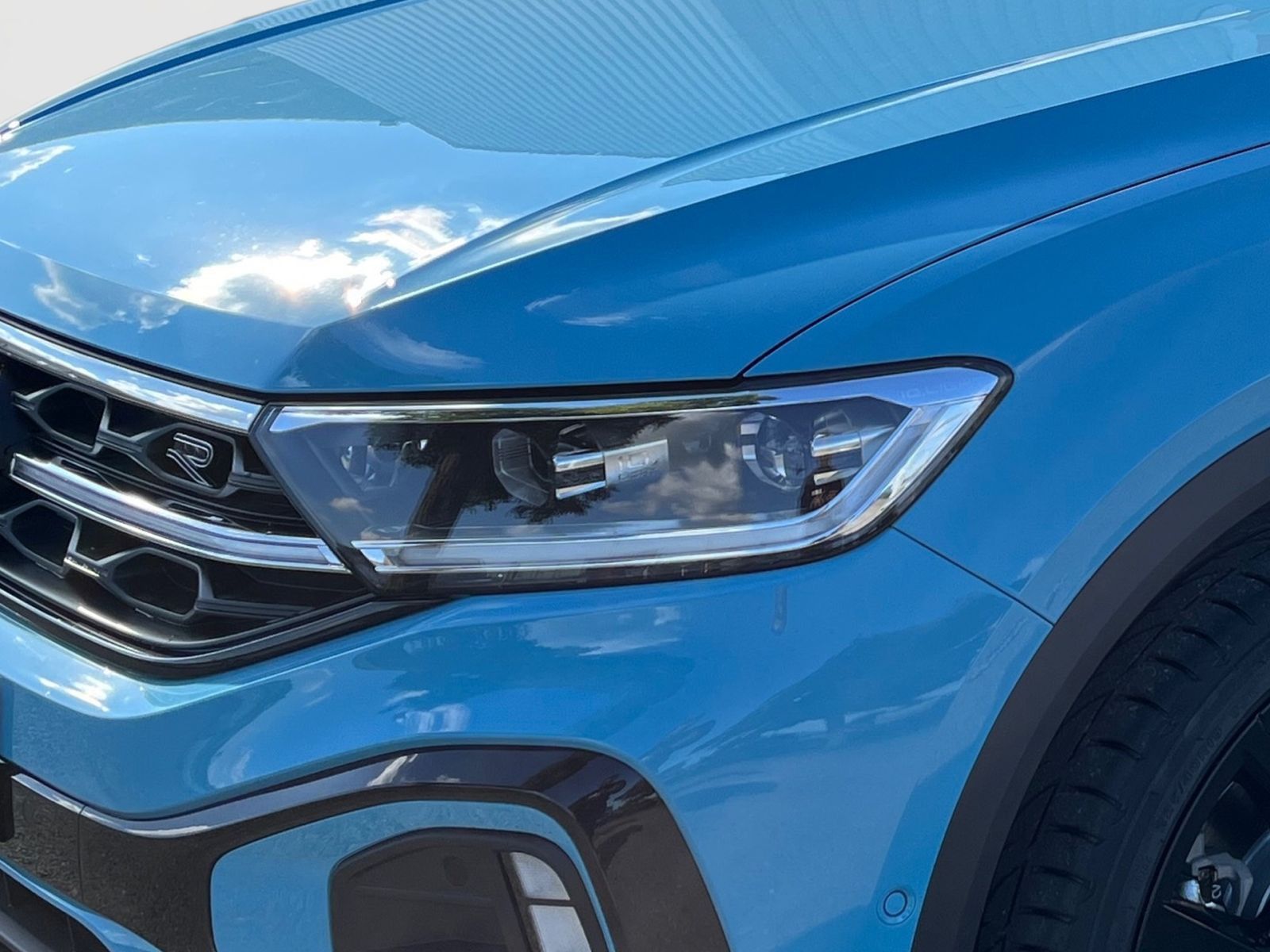 Fahrzeugabbildung Volkswagen T-Roc Cabriolet R-Line 1.5 TSI DSG AHK RFK ACC