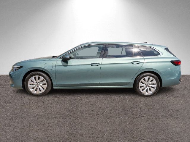 Fahrzeugabbildung Volkswagen Passat Variant Business 1.5 eHybrid DSG LED 360°