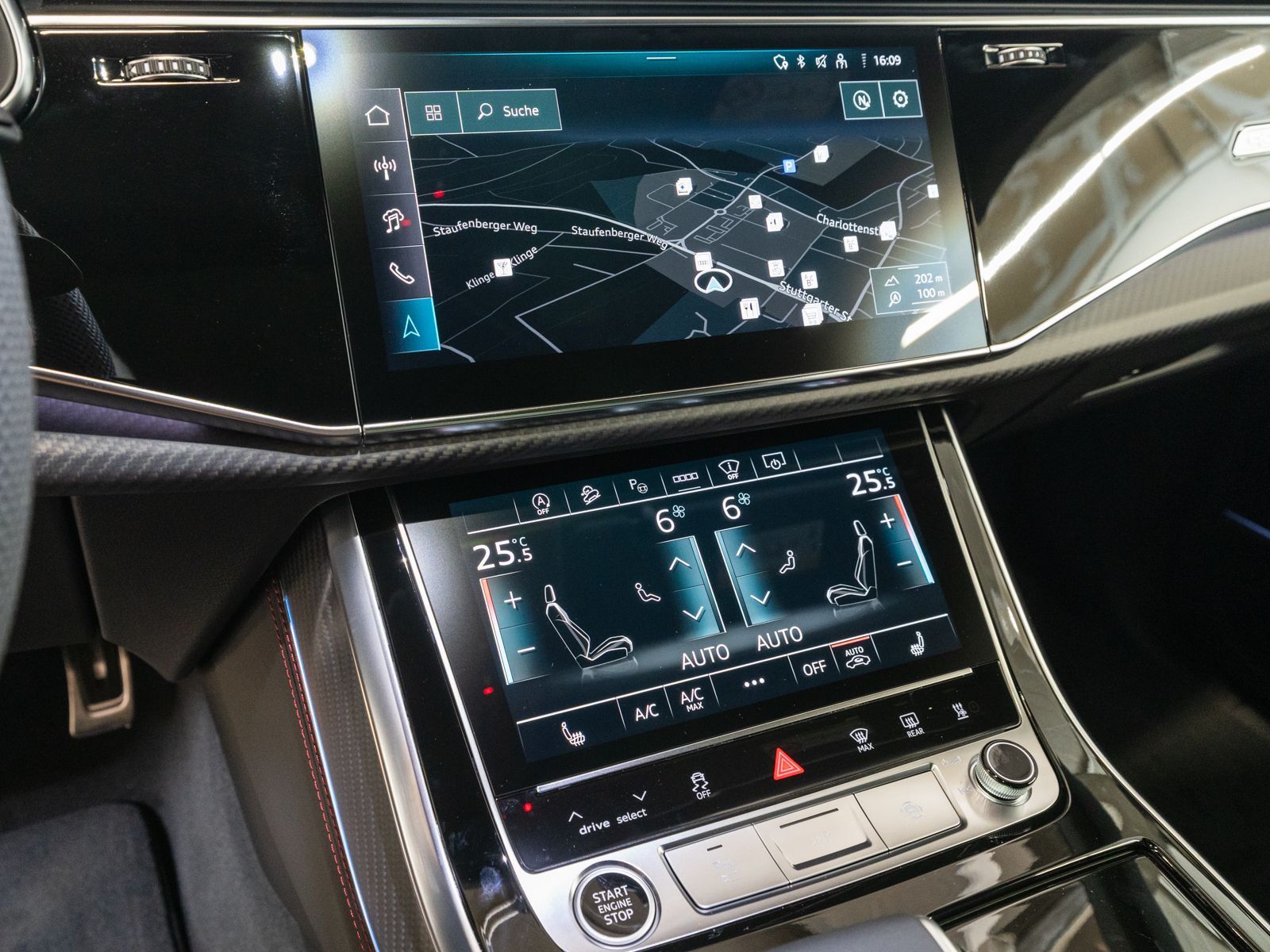 Fahrzeugabbildung Audi Q8 S line TDI quattro tiptronic PANO Stdhzg B&O