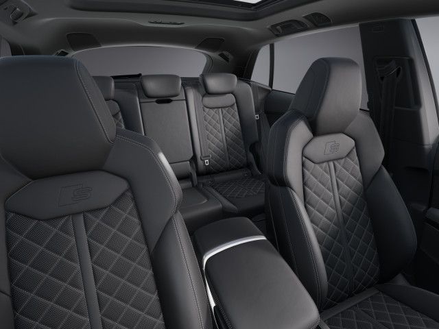 Fahrzeugabbildung Audi Q8 SUV S line TFSI e quattro tiptron HUD AHK B&O