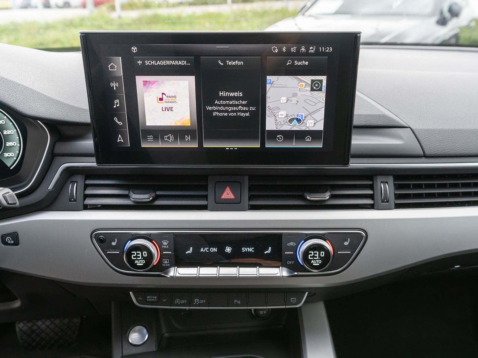 Fahrzeugabbildung Audi A4 Avant advanced 40TDI Stronic LED Navi PDC AHK