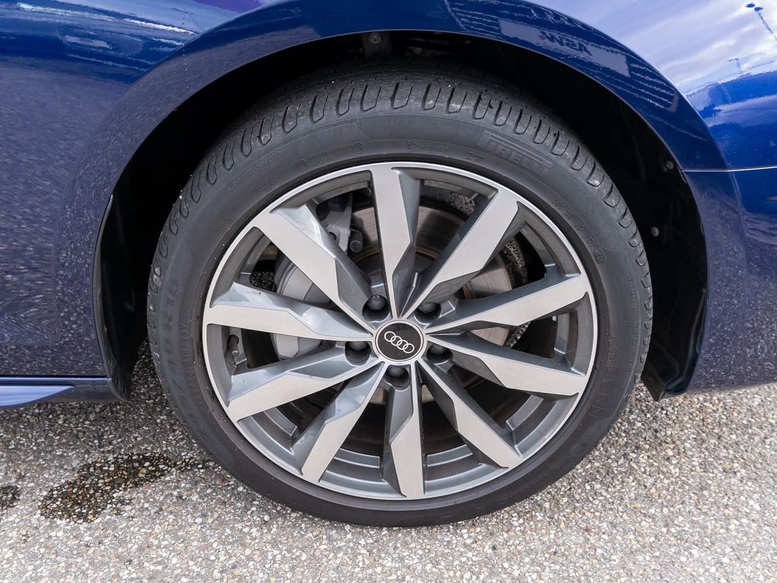 Fahrzeugabbildung Audi A4 Avant advanced 40TDI Stronic LED Navi PDC AHK