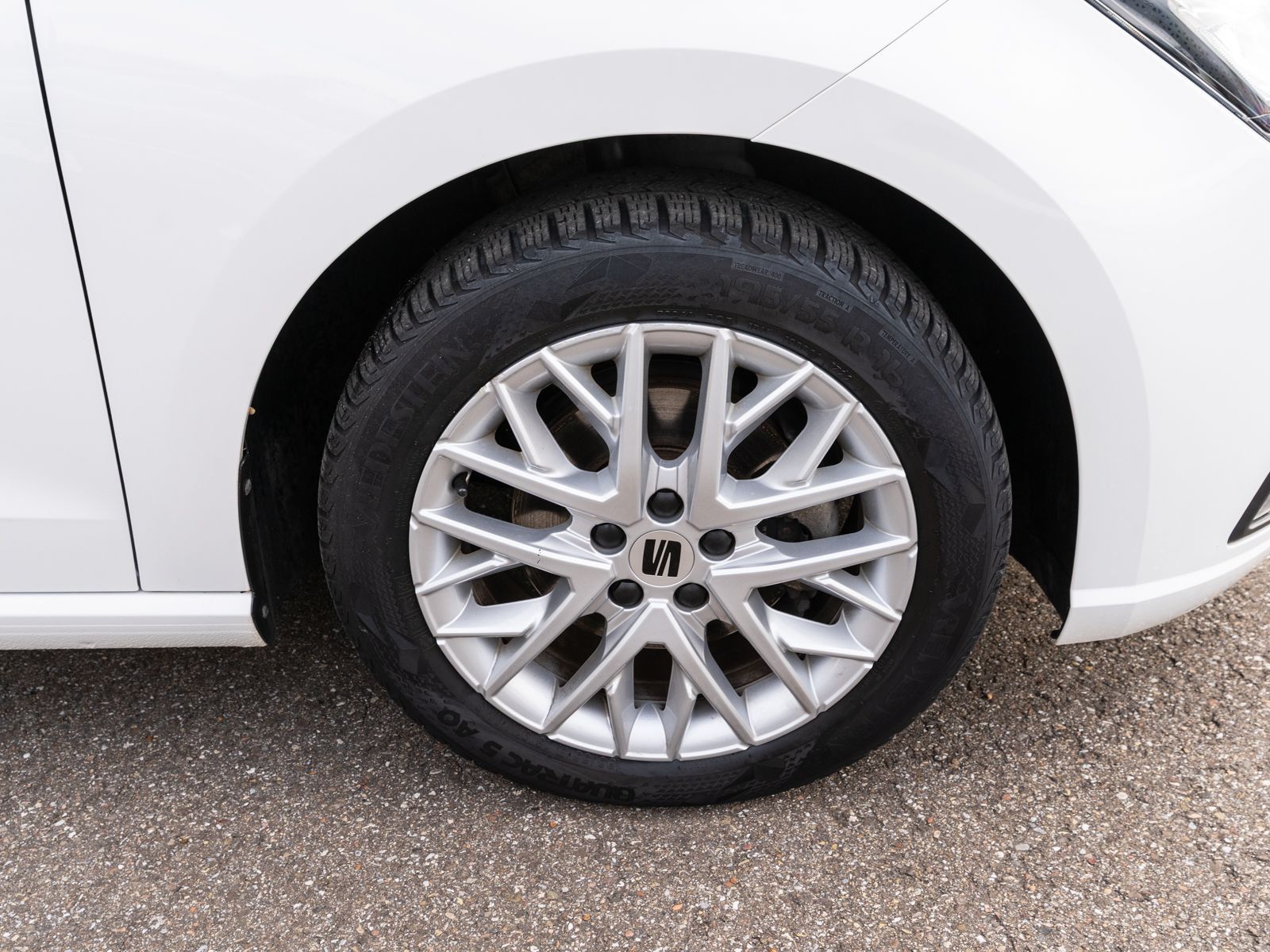 Fahrzeugabbildung SEAT Ibiza FR-Line 1.0 TSI LED Navi PDC SHZ VC GRA