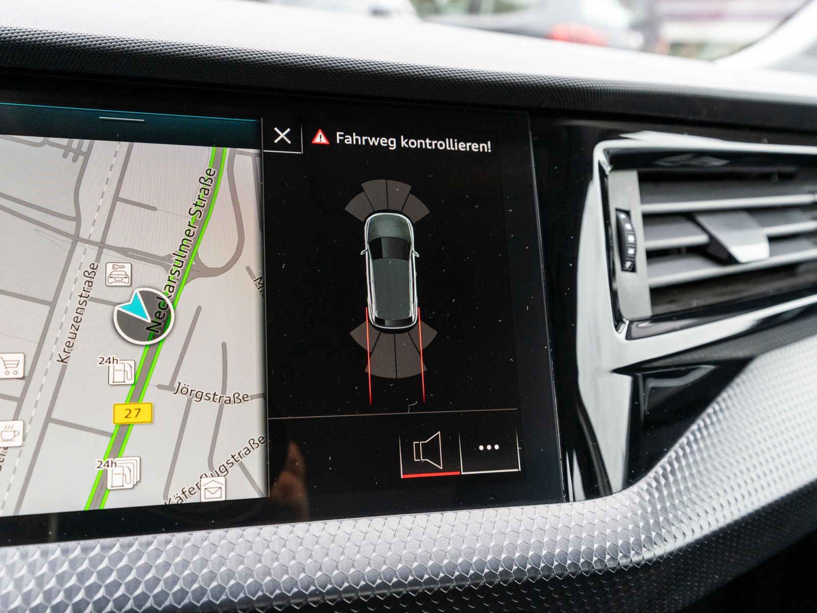 Fahrzeugabbildung Audi A1 Sportback 25 TFSI Navi PDC v/h VC