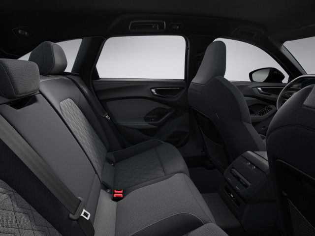 Fahrzeugabbildung Audi A5 Avant TDI quattro 150 kW S tronic